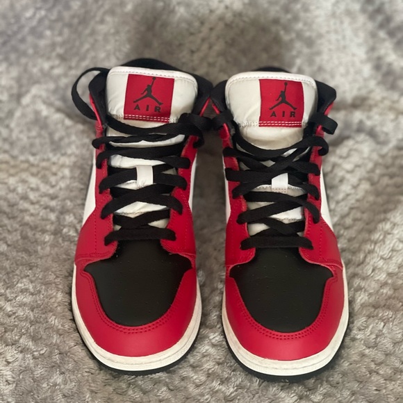 Air Jordan “Chicago Black Toe”